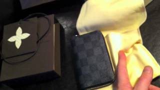 Louis Vuitton Review Zippy Coin Purse wallet Damier Graphite new LV pickup [upl. by Judye]