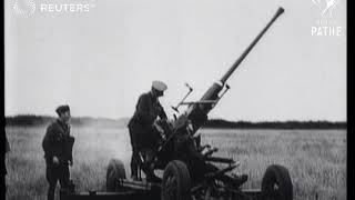 Irish troops prepare to defend Ireland 1940 [upl. by Anotyad]