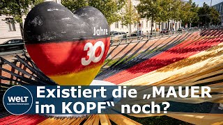 TAG DER DEUTSCHEN EINHEIT Mauerfall  So denken Deutsche 30 Jahre nach der Wiedervereinigung [upl. by Newel]